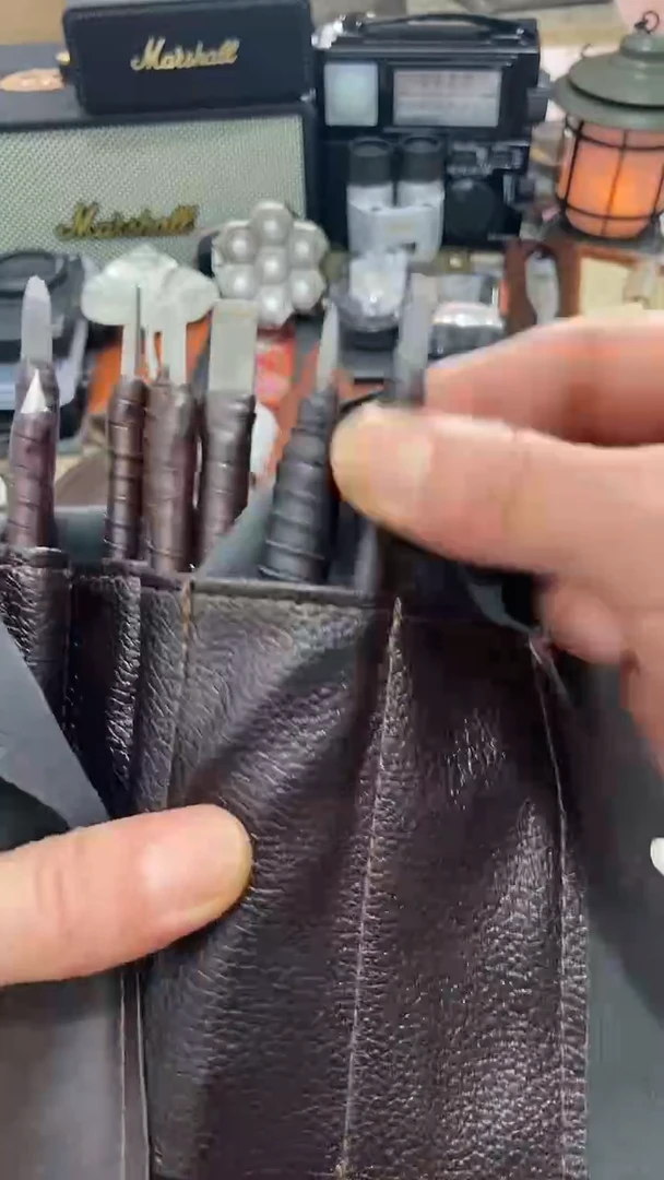 瓷片闪购商品 如图所示