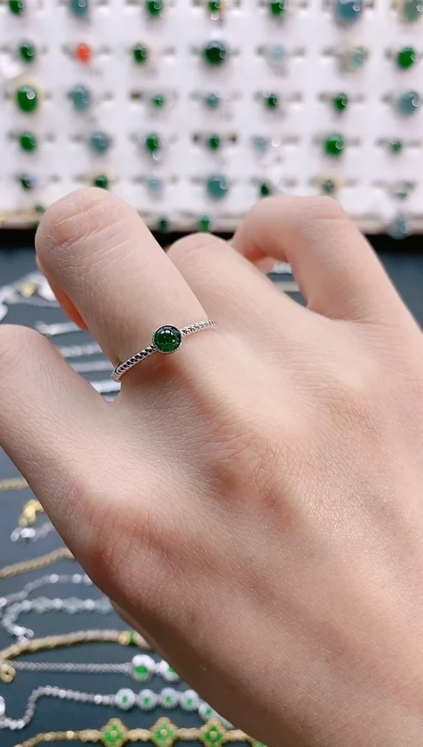 【闪购商品】翡翠戒指银S925镶嵌天然翡翠