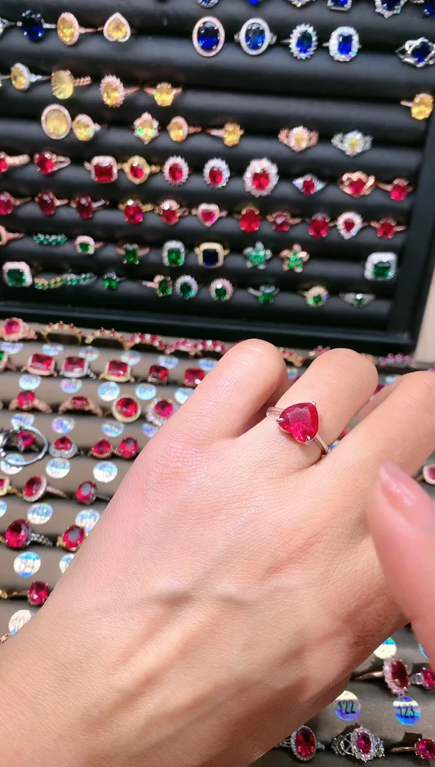 【闪购商品】红宝石戒指银S925镶嵌10白