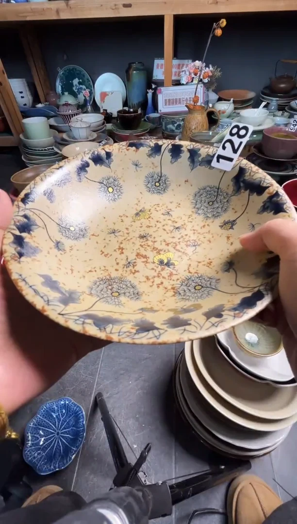 瓷片?**温128  手绘高脚果盘