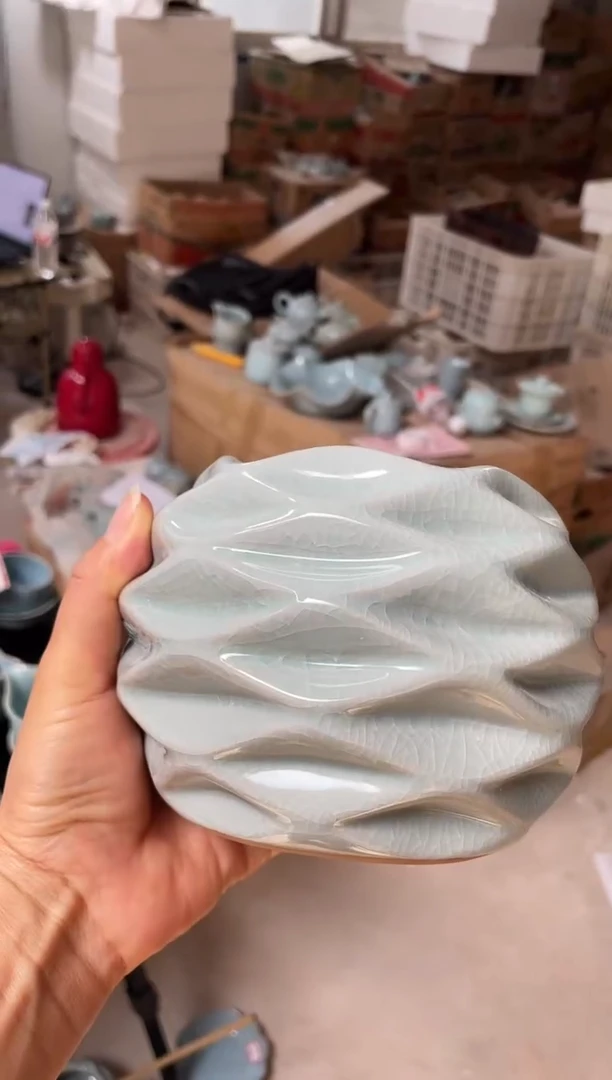 其他粉青釉 茶叶罐 朱家款 微瑕