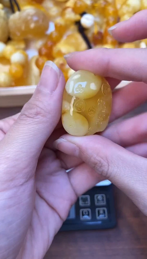 裸石琥珀未镶嵌天然琥珀蜜蜡