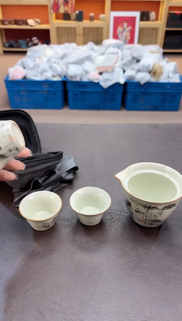 【闪购商品】摆件瓷SC1111111111111