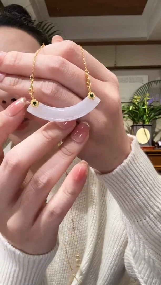 【闪购商品】翡翠颈饰未镶嵌国风