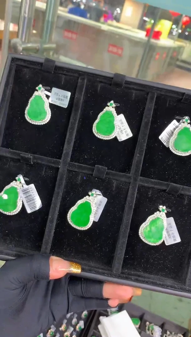 【闪购商品】定制翡翠未镶嵌24定制翡翠-多样性发货（发其一）