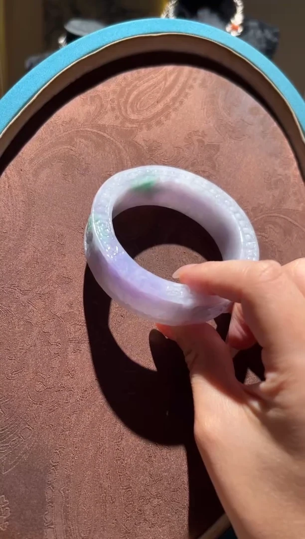 翡翠手镯未镶嵌红翡绿翠