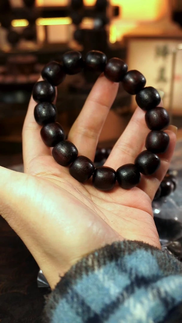 藤类藤类降真香缅甸东枝料红油超一档1.3*14老型