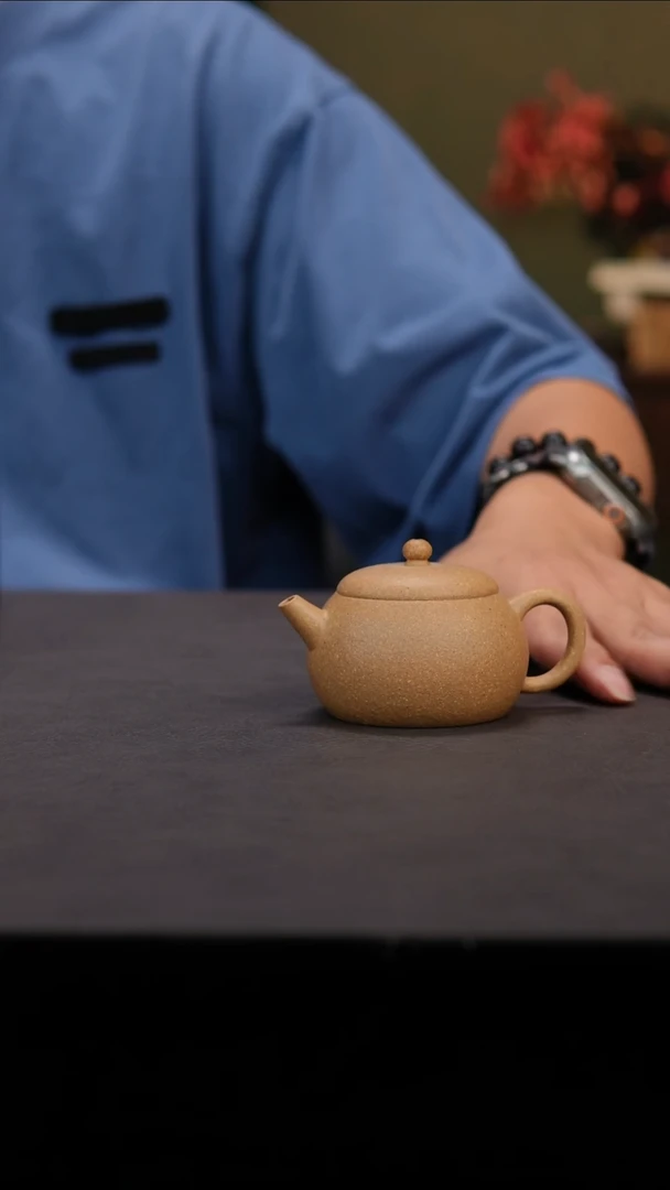 茶壶紫砂江**画紫砂壶微瑕黄缎文旦