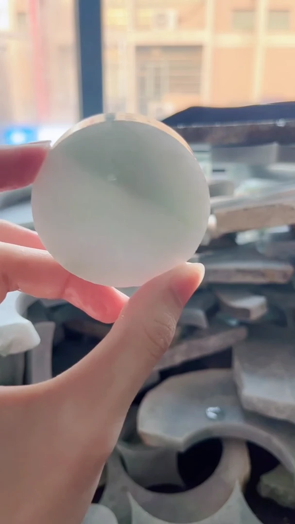 裸石翡翠牛*王缅甸翡翠A货1531