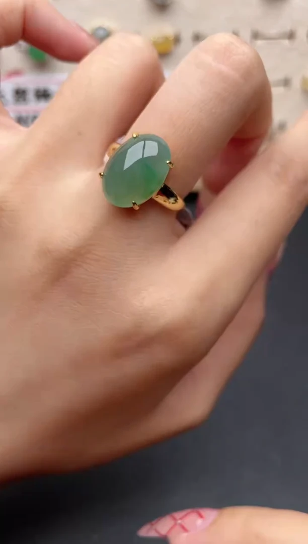 【闪购商品】翡翠戒指银S925镶嵌一物一证一礼盒