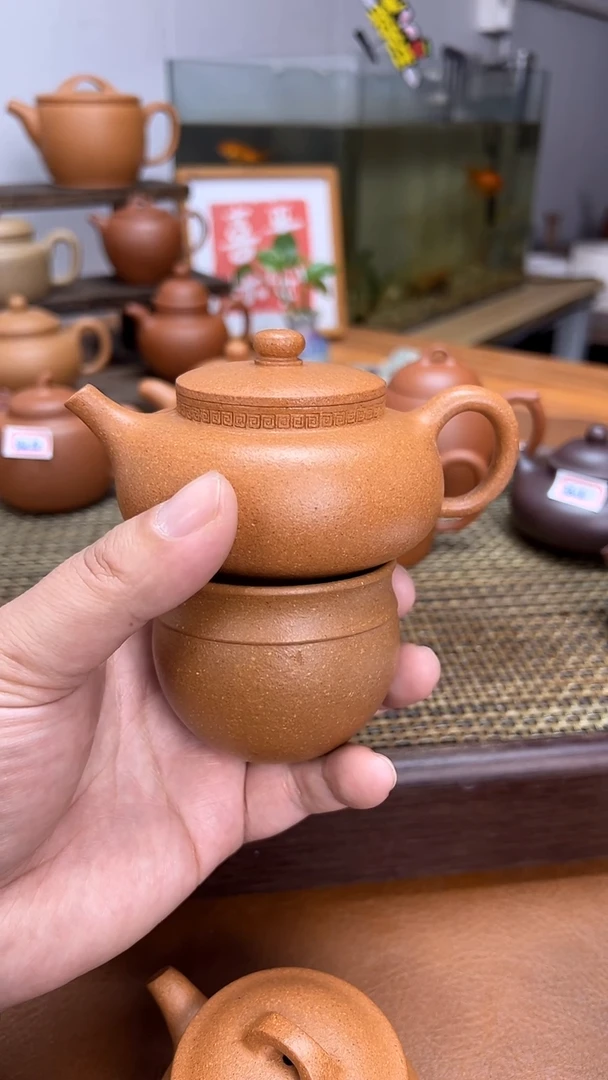 宜兴紫砂壶150cc