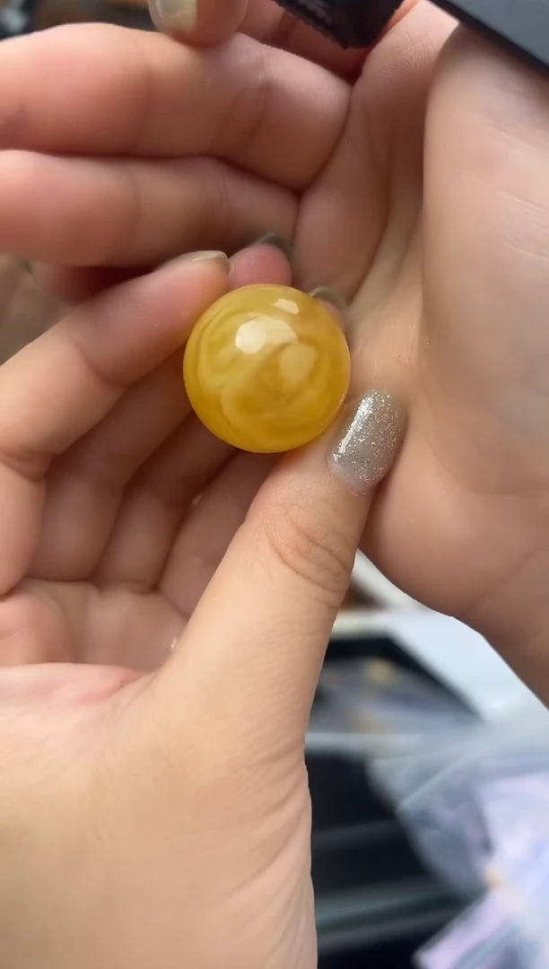 未镶嵌蜜蜡裸石蜜蜡吊坠