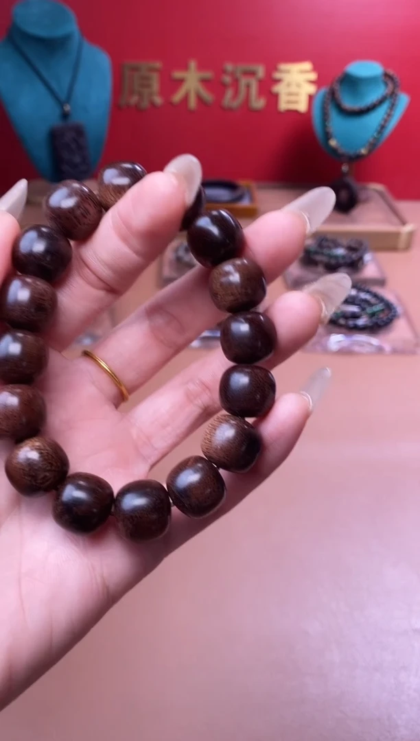【闪购商品】沉香木手串Y沉水芽庄黄棋12*13瘿子瘤老型珠