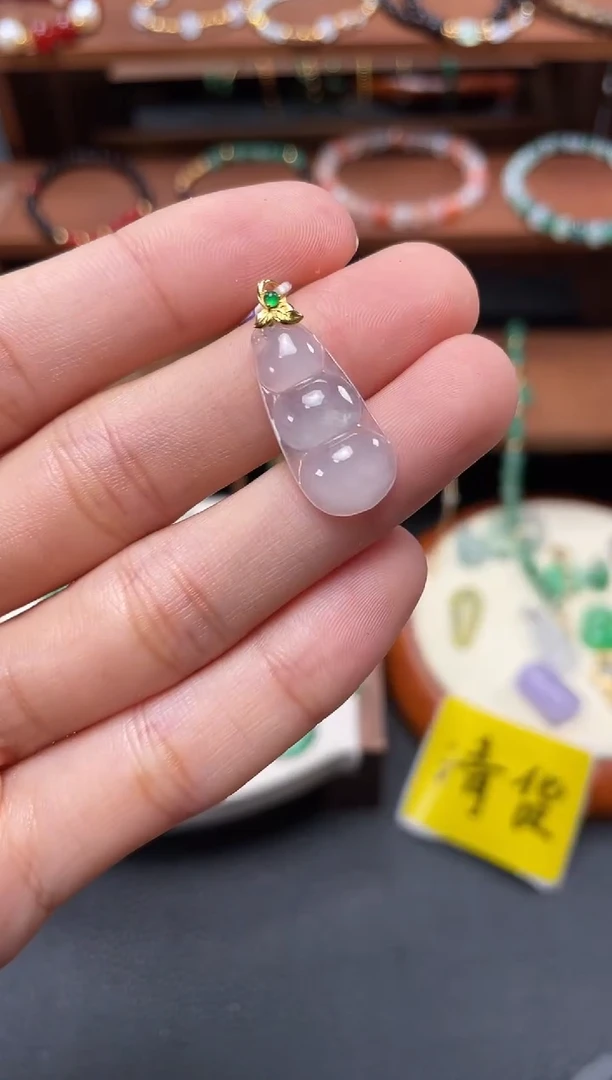 【闪购商品】翡翠吊坠(不含链)18K金镶嵌一个  JK696