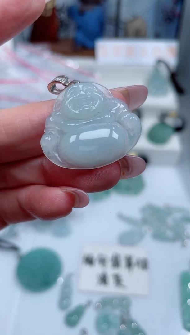 颈饰银S925镶嵌翡翠吊坠