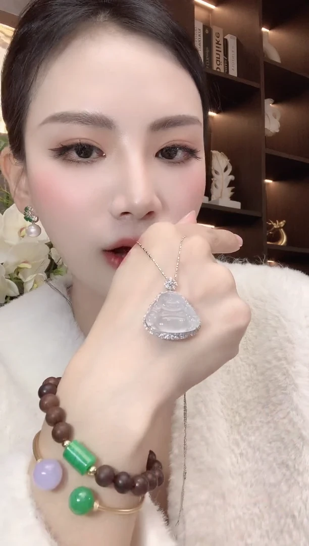 吊坠(不含链)18K金镶嵌翡翠C8