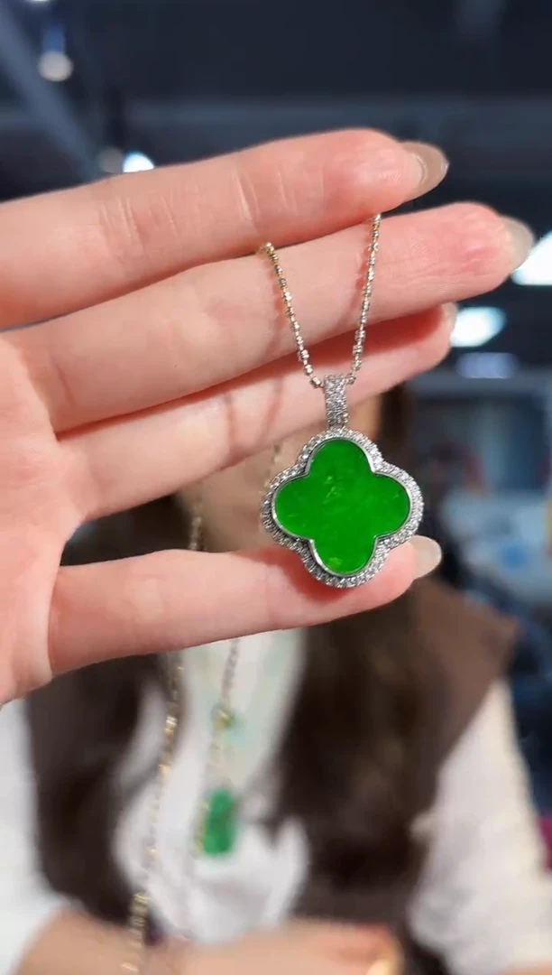 【闪购商品】翡翠吊坠(不含链)未镶嵌缅料A货/支持复检/一件