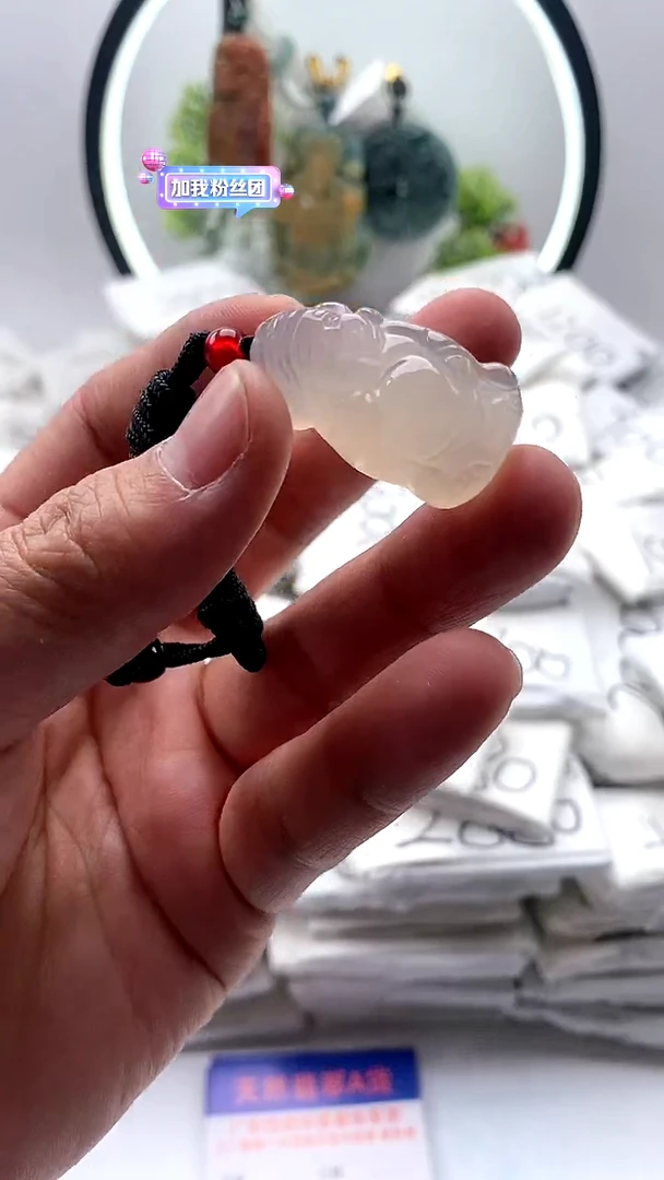 【闪购商品】玛瑙/玉髓颈饰未镶嵌小财神