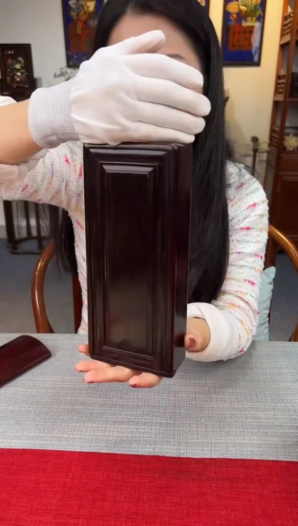 紫檀木类成套家具全独板   机关盒