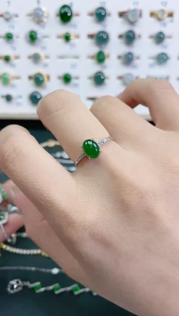 翡翠戒指银S925镶嵌天然翡翠