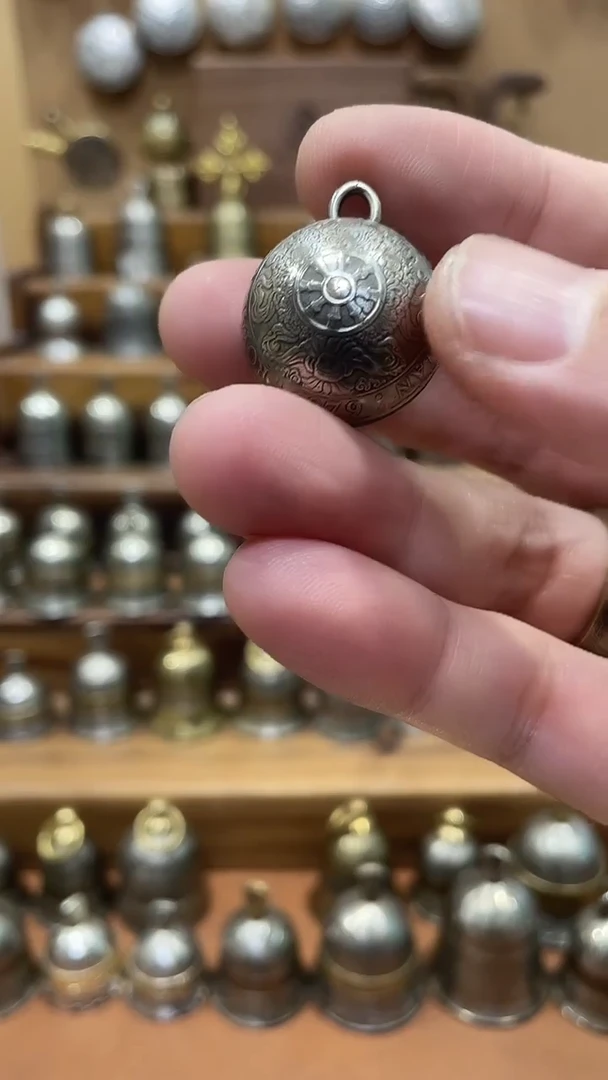 菲*不丹八宝圆铃铛正品