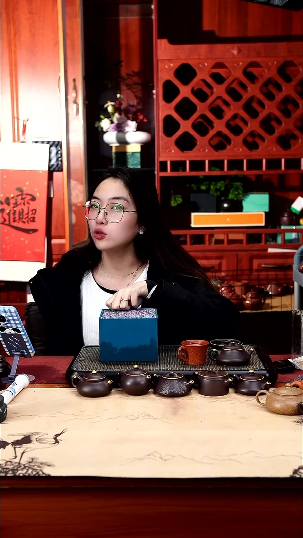 茶壶紫砂月光宝盒（汉瓦）