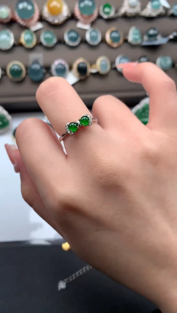 【闪购商品】翡翠戒指银S925镶嵌512412