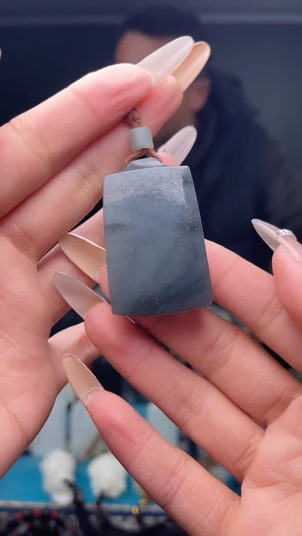 未镶嵌和田玉挂件1