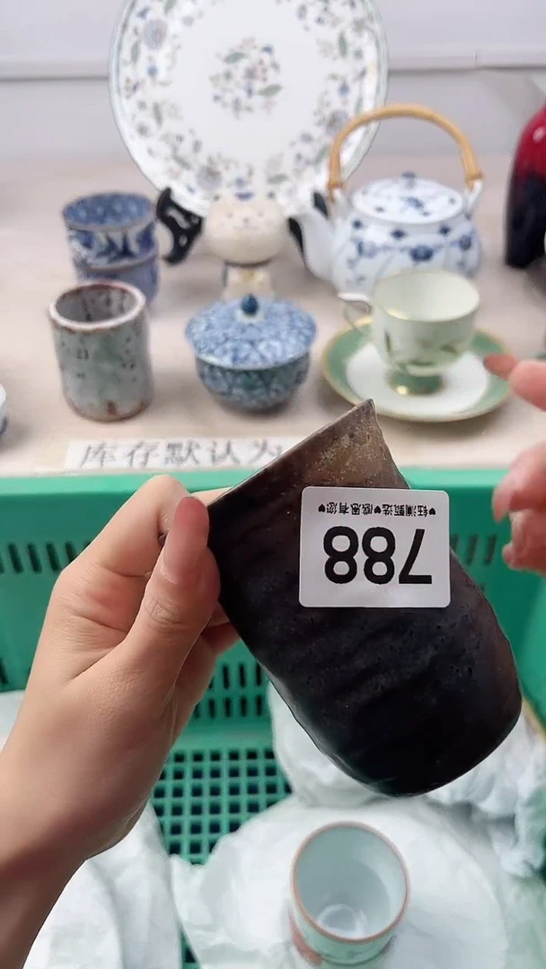 瓷片依*788，，，，，，，，