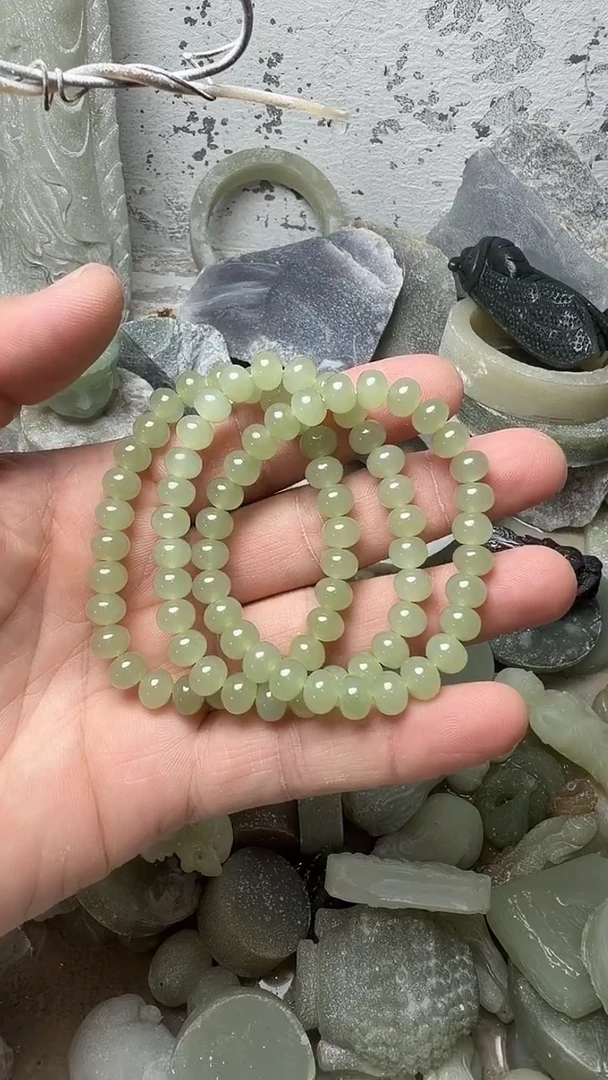 吊坠(不含链)未镶嵌和田玉手串 多样性发，拍一发一