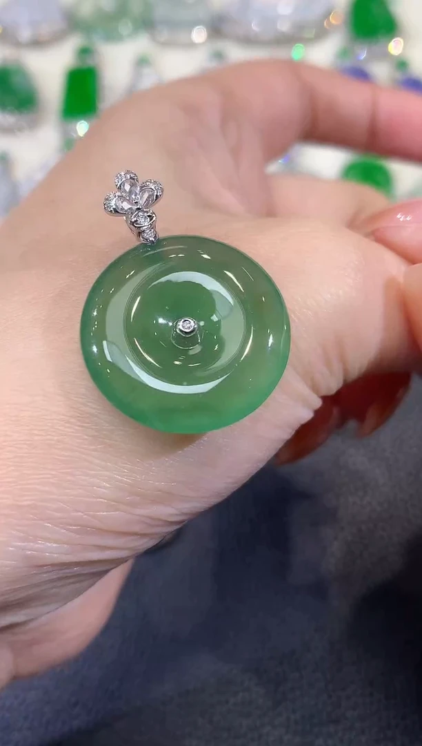 吊坠(不含链)18K金镶嵌翡翠d22