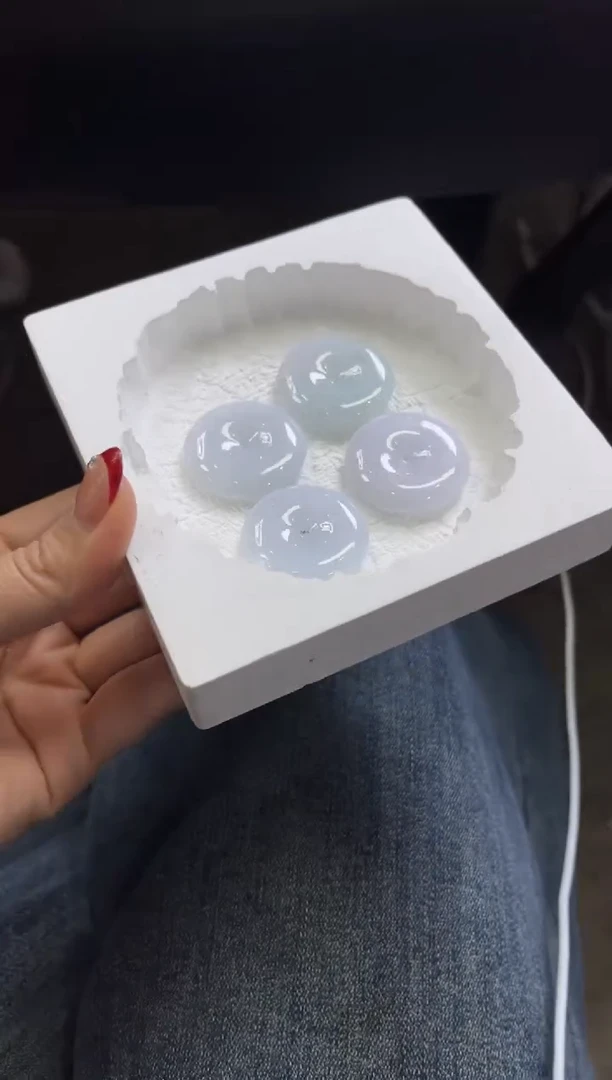 【闪购商品】翡翠颈饰未镶嵌K15多样性发一件/配绳子