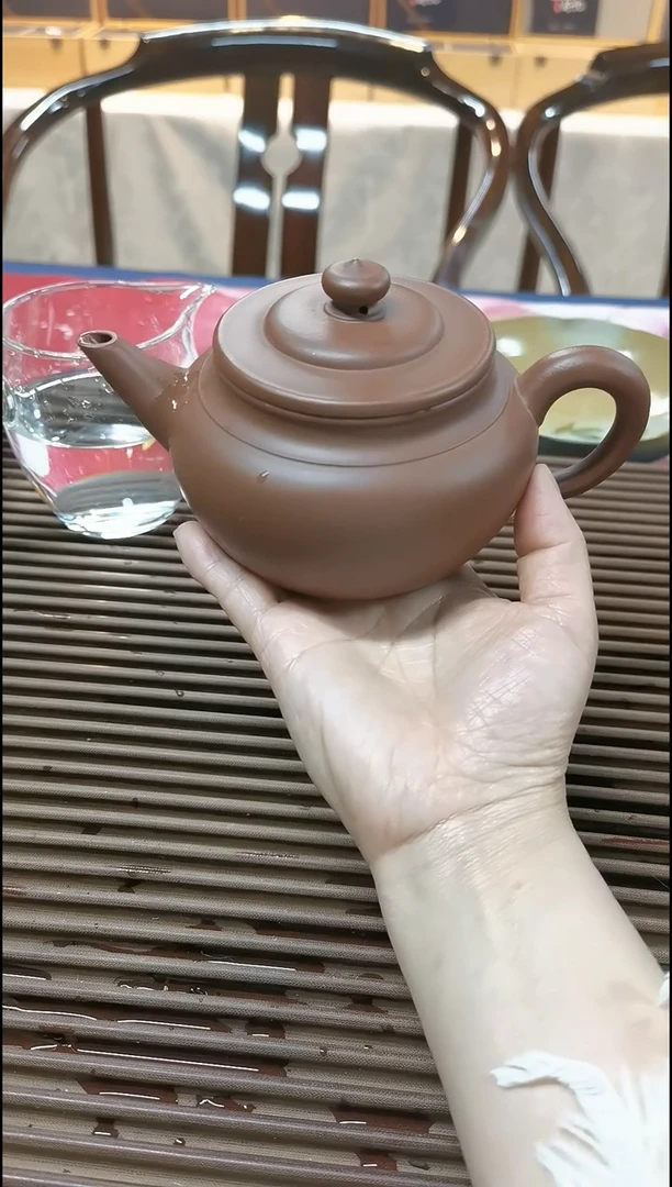 【闪购商品】紫泥紫砂水平线韵壶