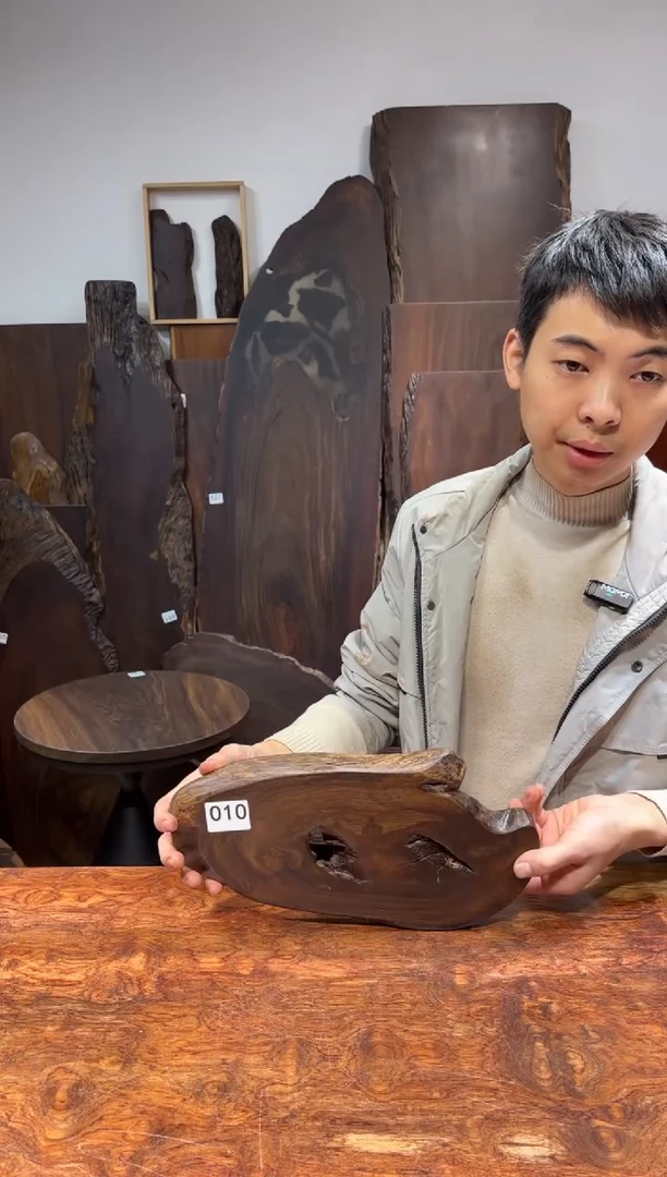 风车木（黑檀木）尺寸35*17*2编号010