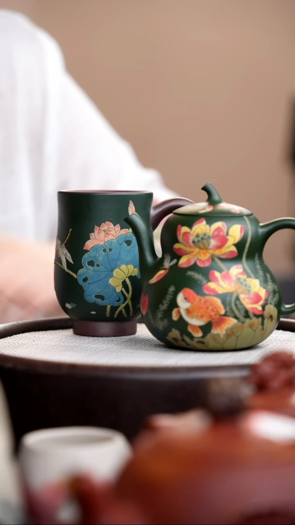 茶壶紫砂民国绿葫芦壶泥绘金鱼荷花+杯