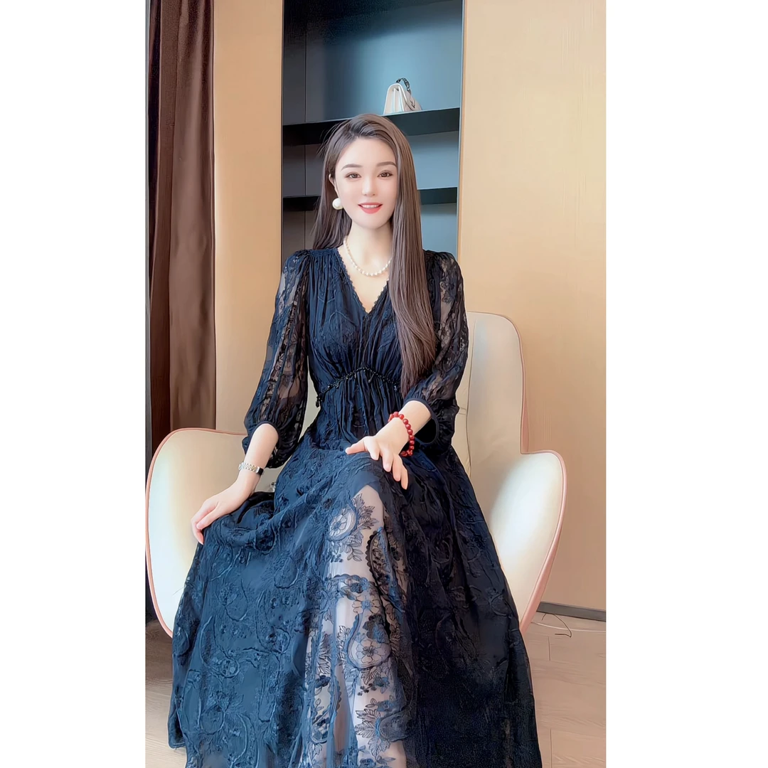 【深圳米熙儿】100%桑蚕丝重工刺绣绣花气质女装连衣裙Q24080