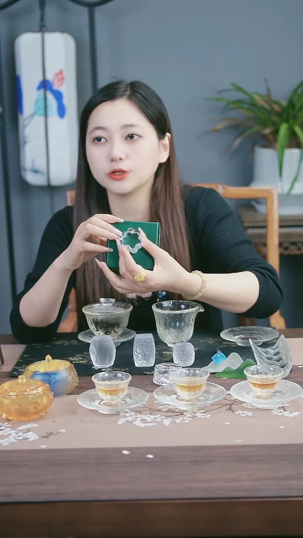 茶盏原矿水晶梅花造型花朵盖置
