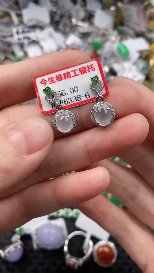 银S925镶嵌戒指翡翠333               2