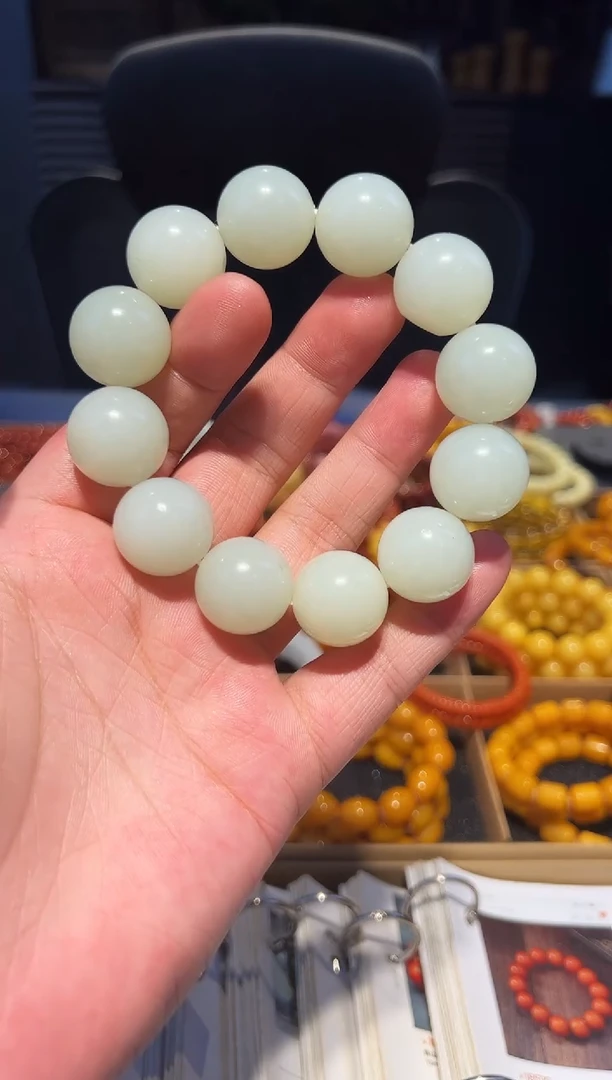 未镶嵌手串和田玉20+