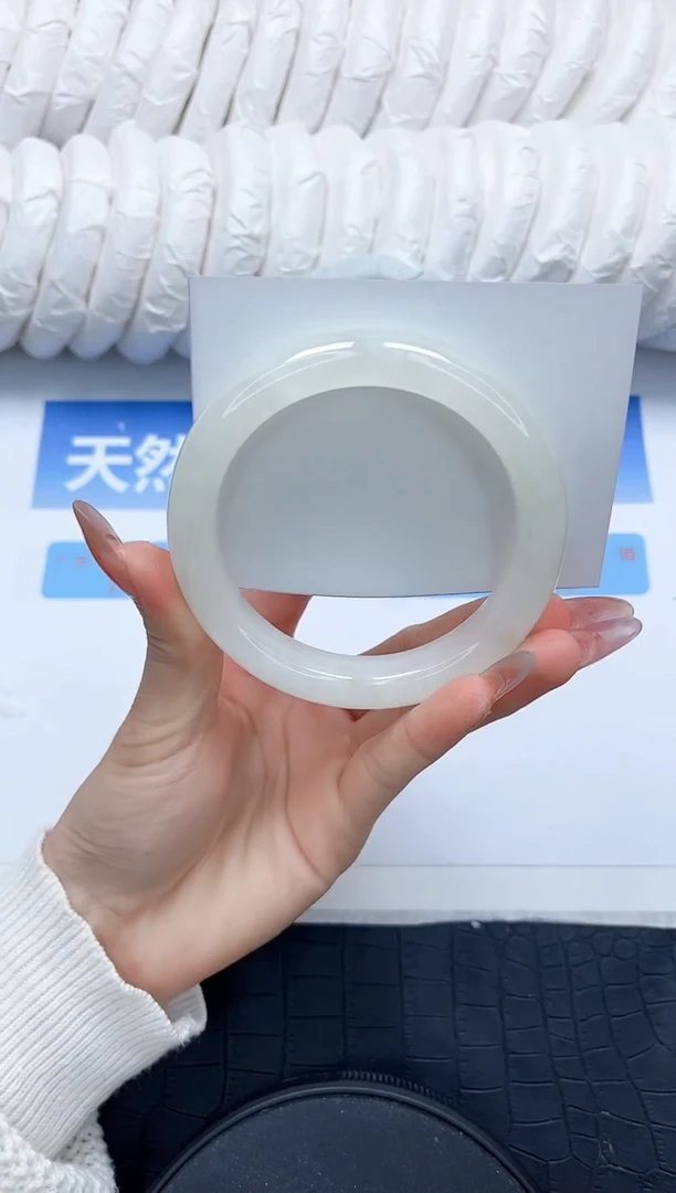 和田玉手镯未镶嵌265-60.2