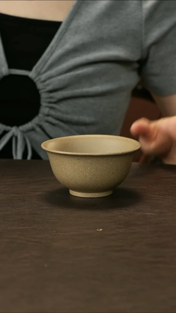 茶杯紫砂粗砂青降坡 压手杯