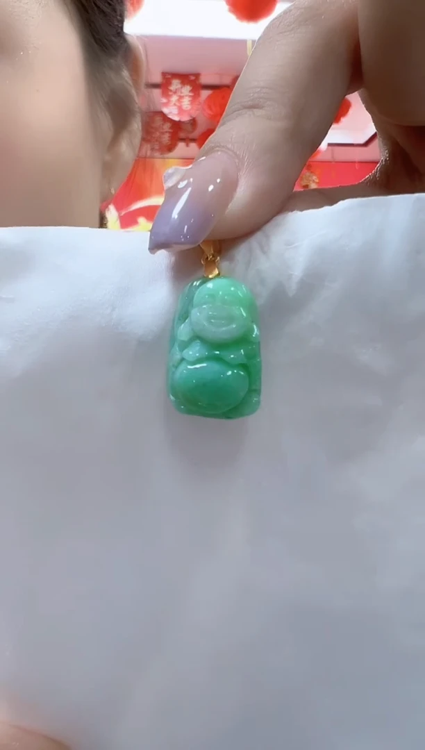 翡翠未镶嵌颈饰孤品佛公
