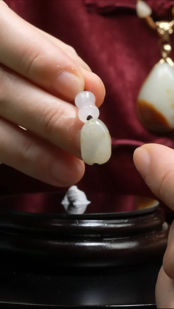 【闪购商品】和田玉吊坠(不含链)未镶嵌5.32g和田玉原石