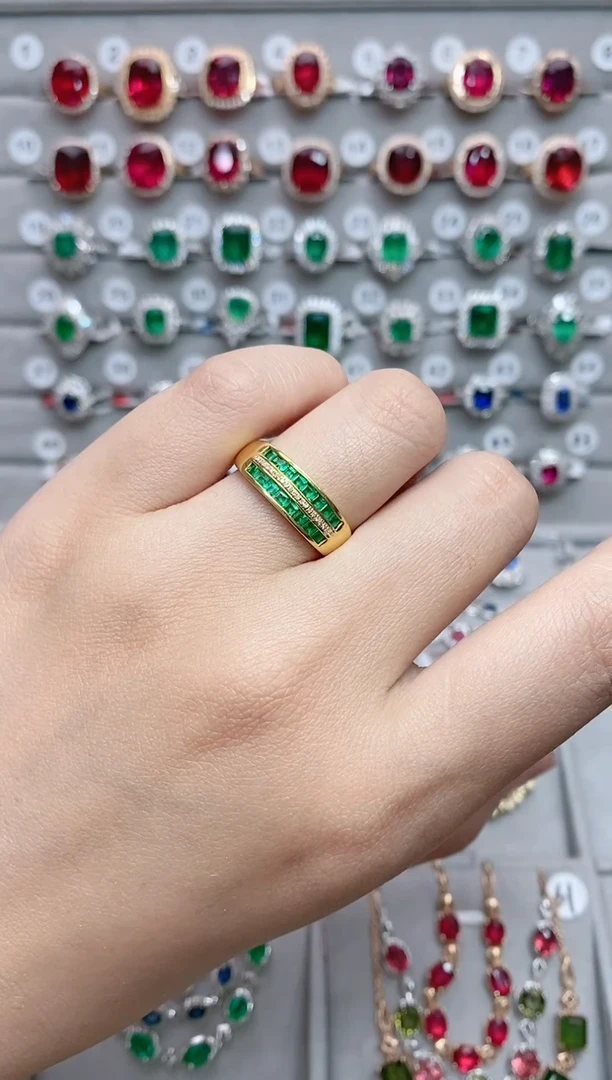 【闪购商品】祖母绿18K金戒指18K金镶嵌.