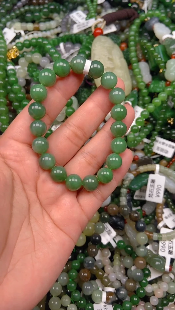 和田玉未镶嵌挂件1