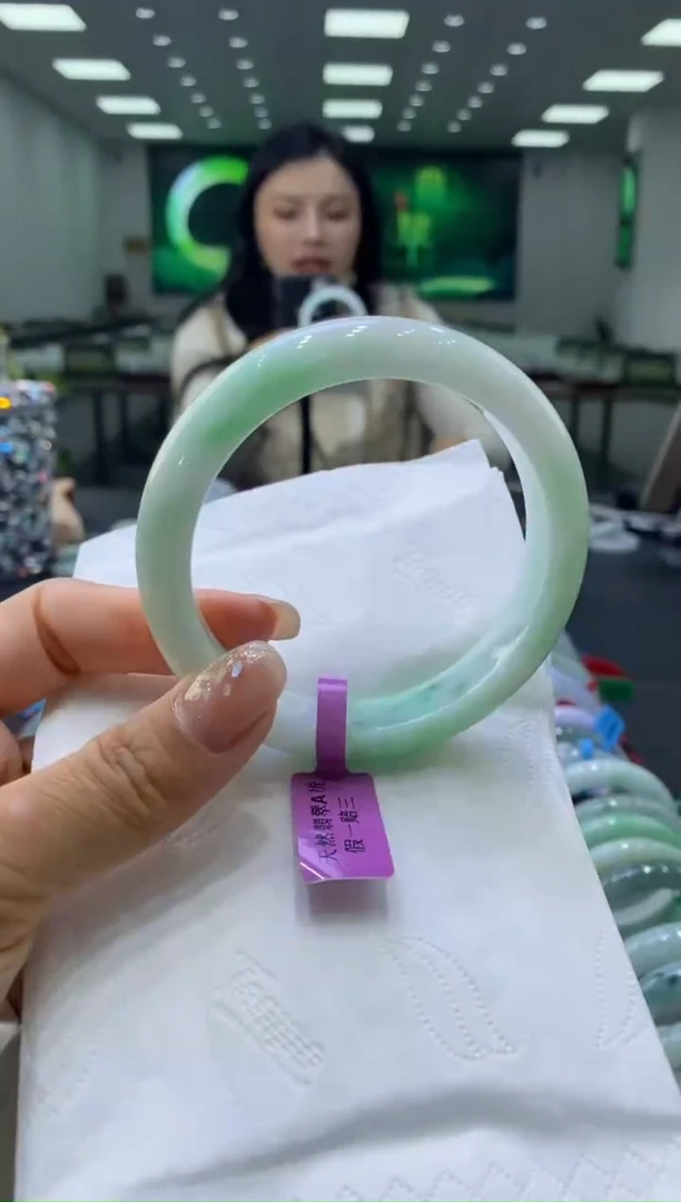 未镶嵌手镯翡翠00004137