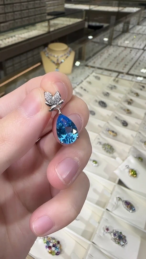 颈饰银S925镶嵌托帕石10*14mm妖姬蓝