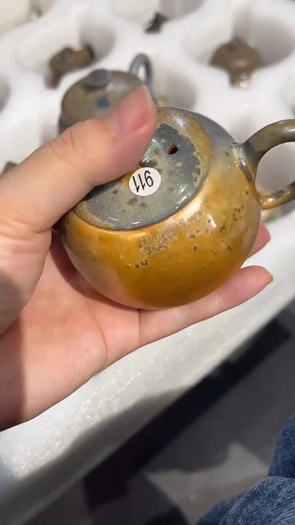 壶911号容量120-130ML中白泥