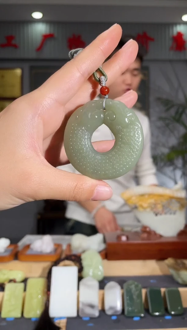 【闪购商品】和田玉颈饰未镶嵌拍一发一 多样性发货