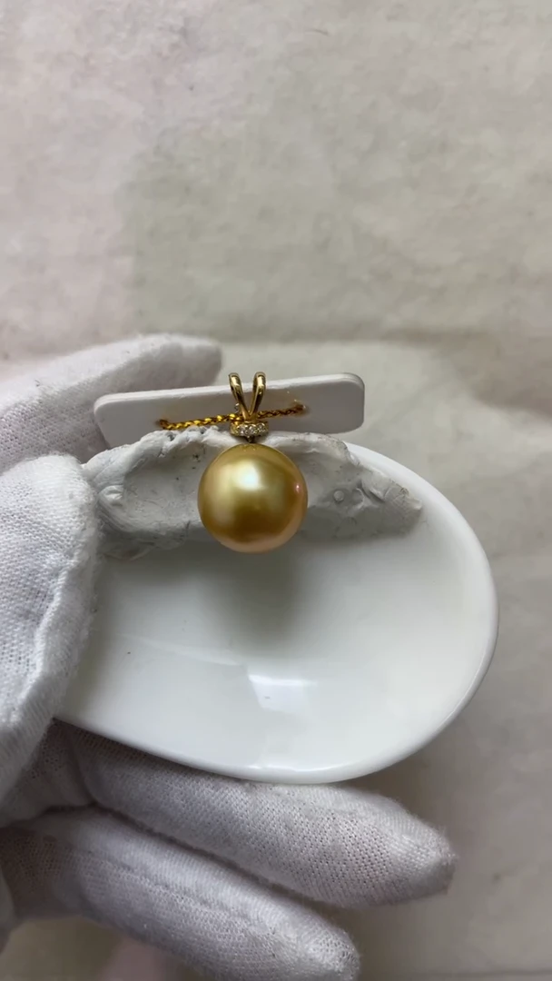 【闪购商品】海水珍珠吊坠(赠链)18K金镶嵌金珠吊坠12-13mm